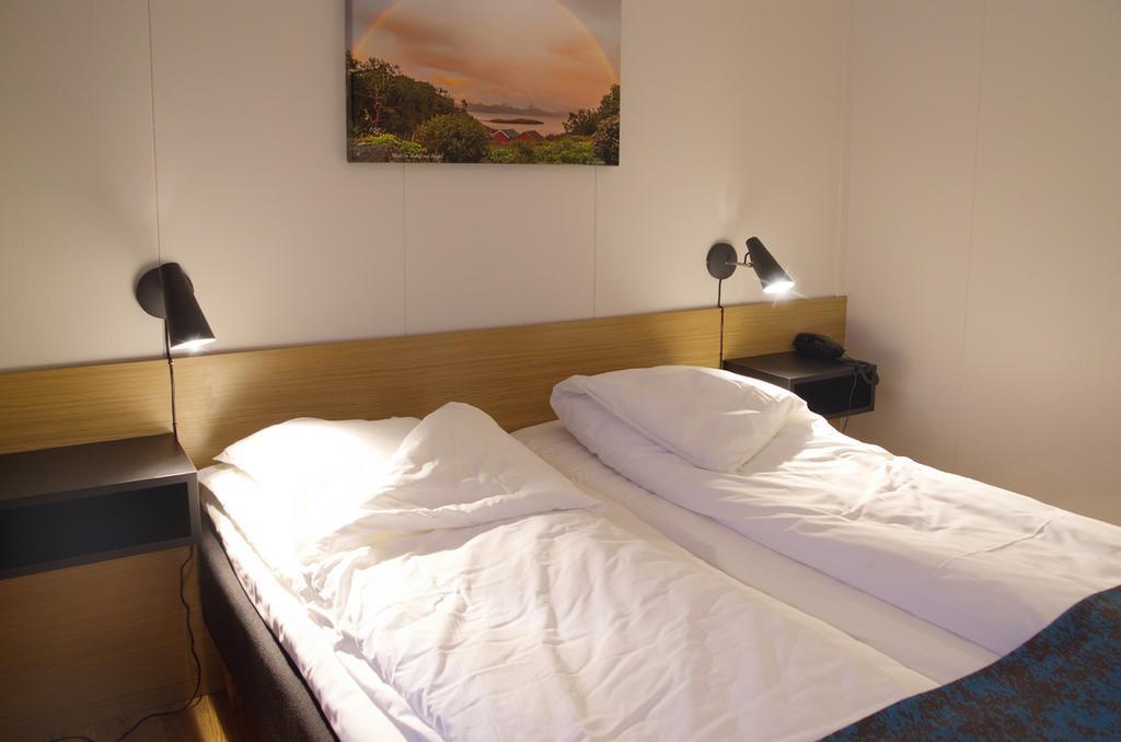 Hamaroy Hotel Innhavet ภายนอก รูปภาพ